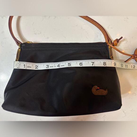 Dooney & Bourke Vintage Black Bag with Brown Embroidered Duck and Brass Hangtag - Picture 9 of 10